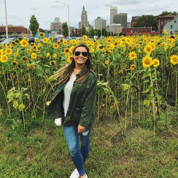 Jess. 27. Excessive shopper. - Picture 5 of 10